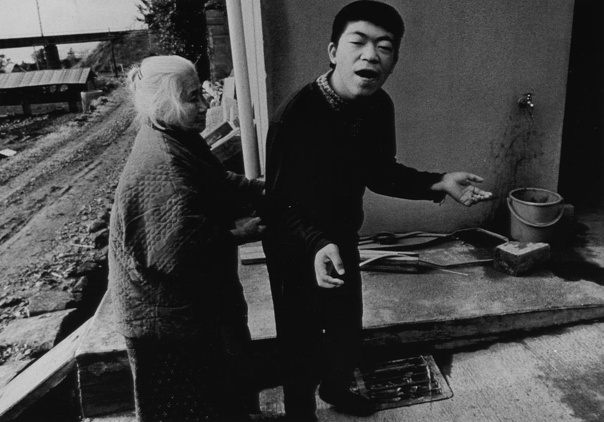 Minamata – Kanjasan to sono sekai [Minamata – The Victims and Their World] (Noriaki Tsuchimoto, 1971)
