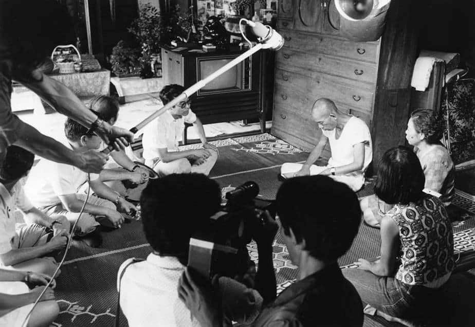 Production still Minamata – Kanjasan to sono sekai [Minamata – The Victims and Their World] (Noriaki Tsuchimoto, 1971)